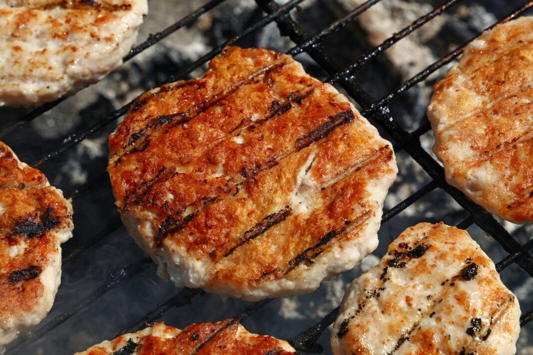Turkey burger, July 4 food, July 4 menu, HealthandWellness.com