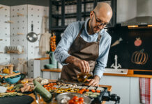 Hunger Derailing Weight Loss? Volumetrics Diet Promotes Eating More Volumetrics diet, healthandwellness.com, healthy diets, weight loss, weight management